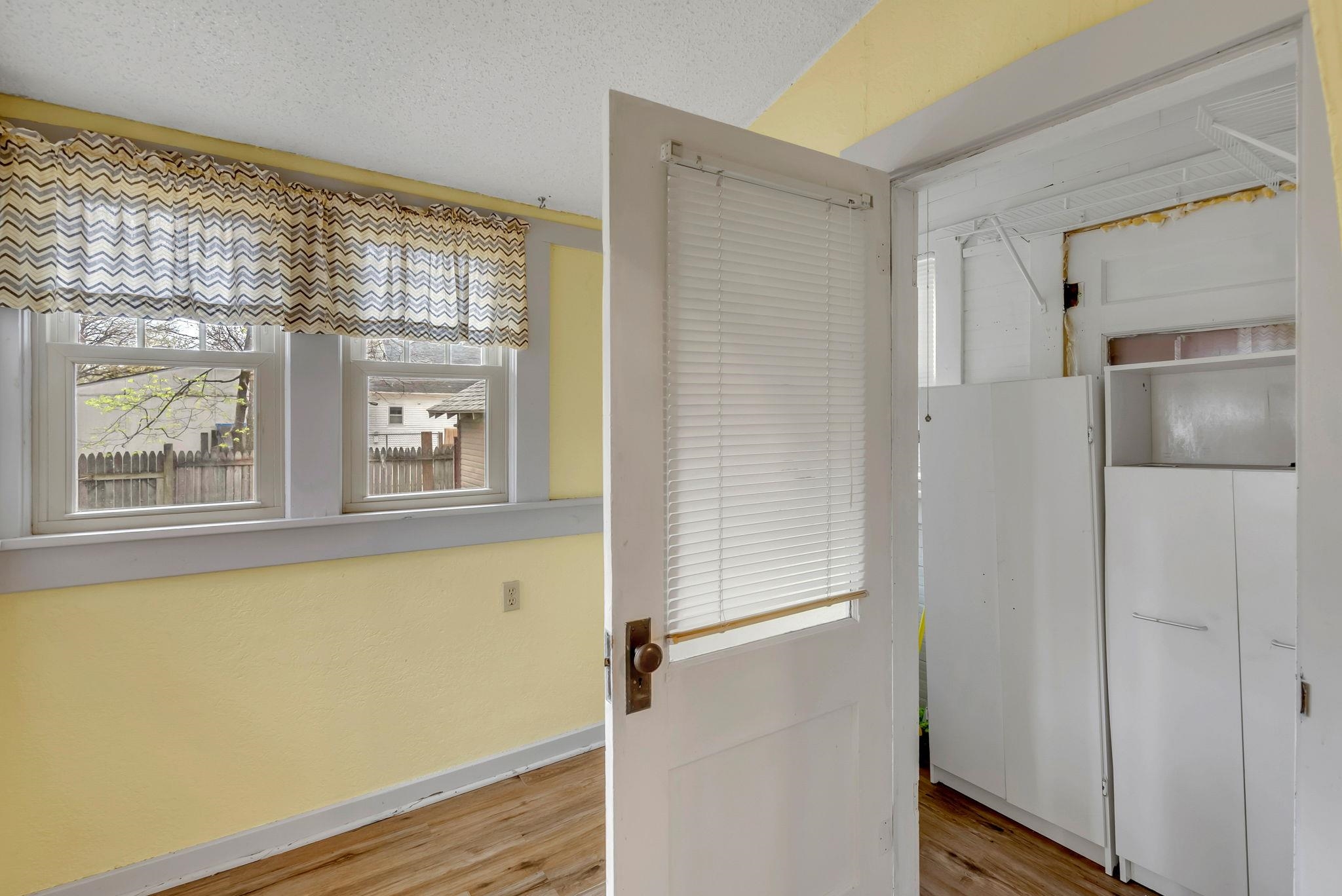 405 E 9th St, Newton, Kansas image 12