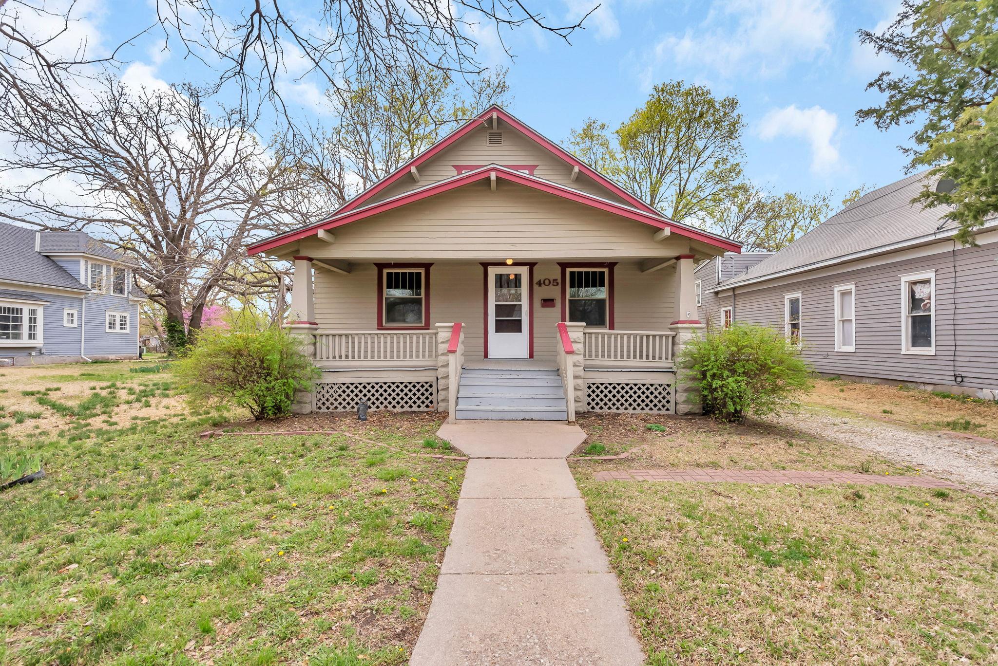 405 E 9th St, Newton, Kansas image 1