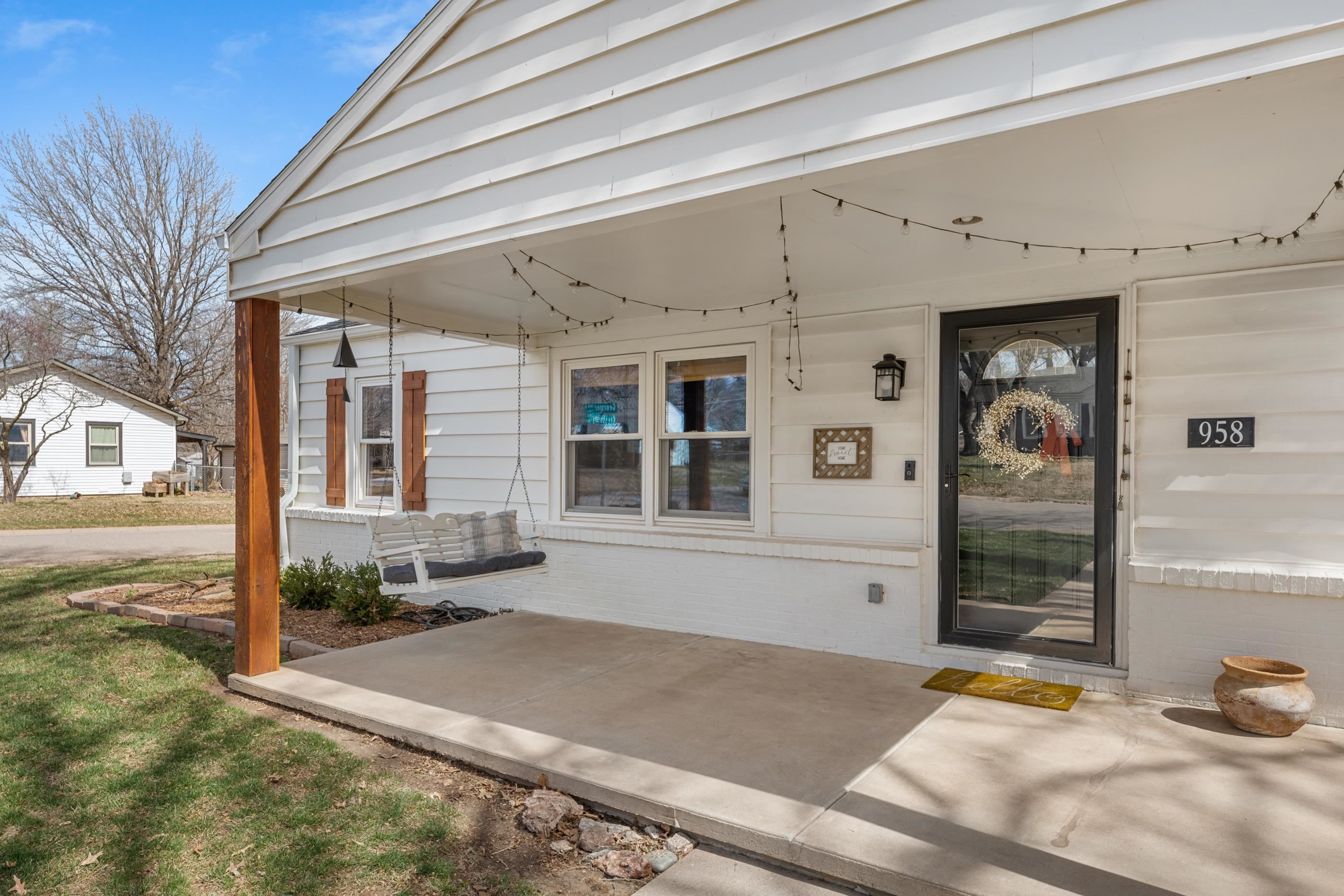 958 N Georgie Ave, Derby, Kansas image 2