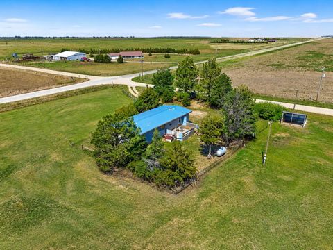 Homes For Sale - 2504 Antonino Rd<br/> Victoria, KS 67671