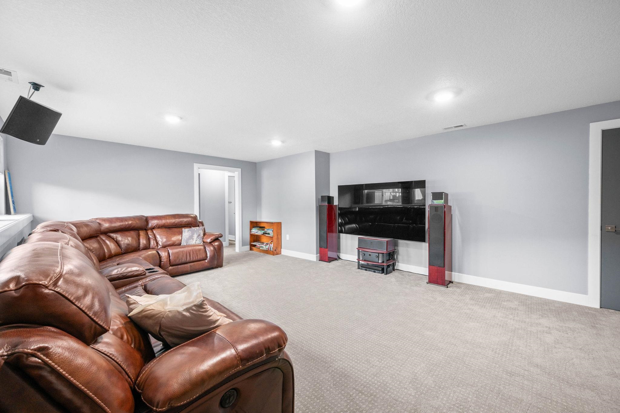2806 E Mantane Cir, Wichita, Kansas image 30
