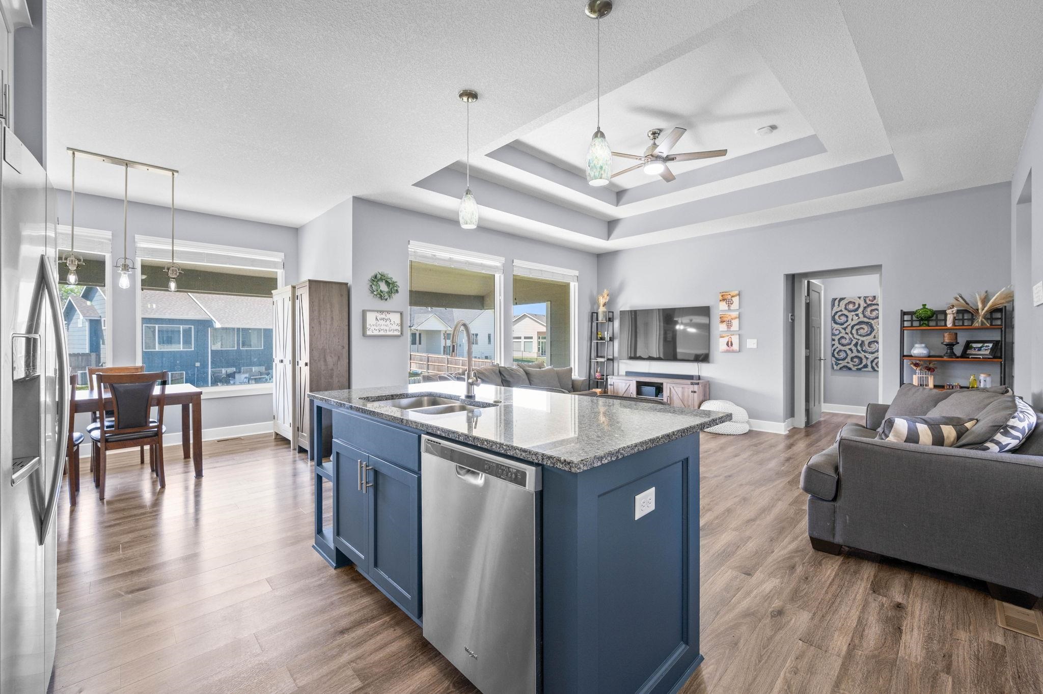 2806 E Mantane Cir, Wichita, Kansas image 7