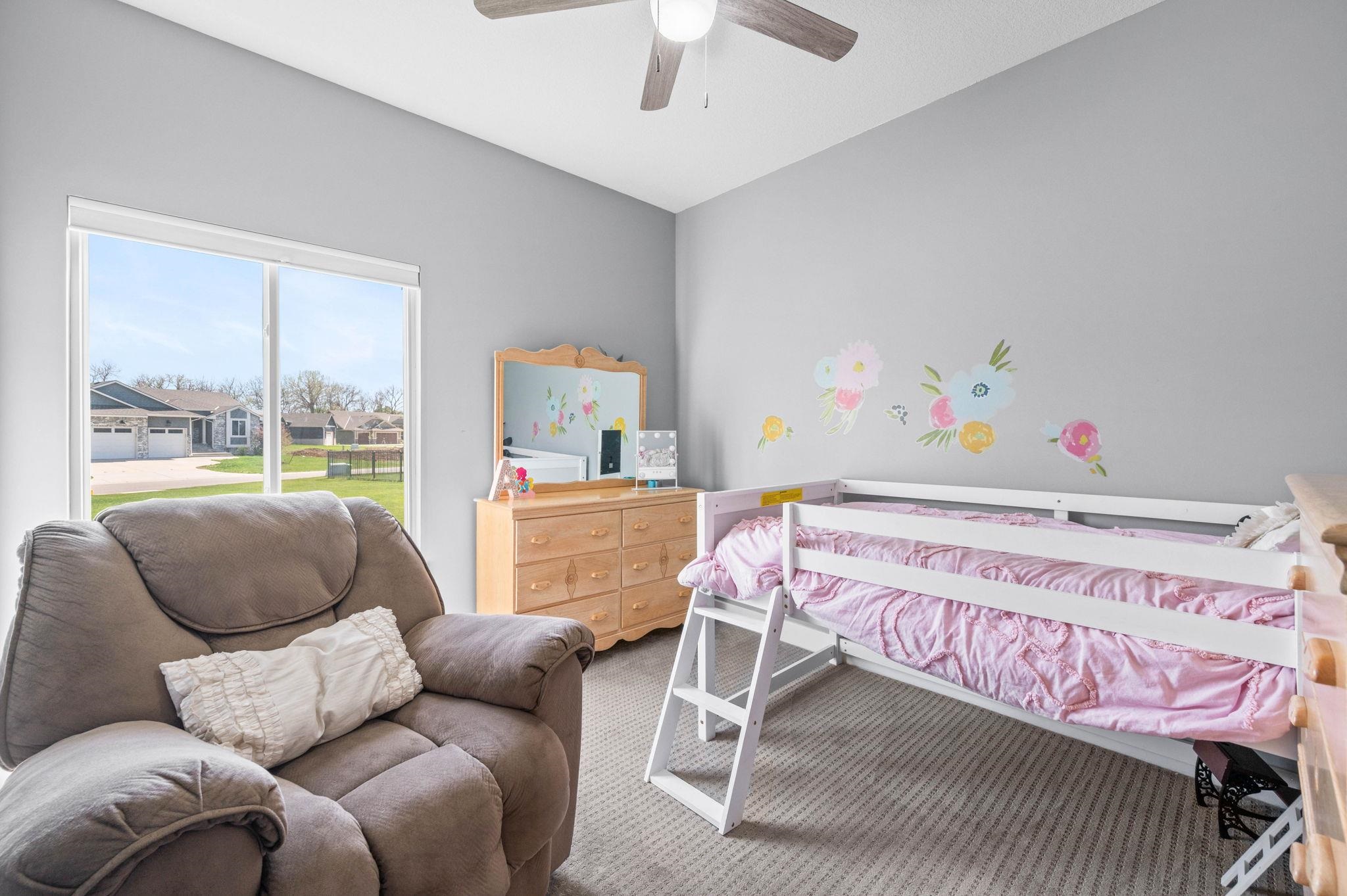2806 E Mantane Cir, Wichita, Kansas image 21