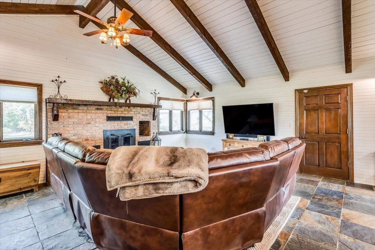 Derby, Kansas 67037, United States, 4 Bedrooms Bedrooms, ,5 BathroomsBathrooms,Residential,Active,38068