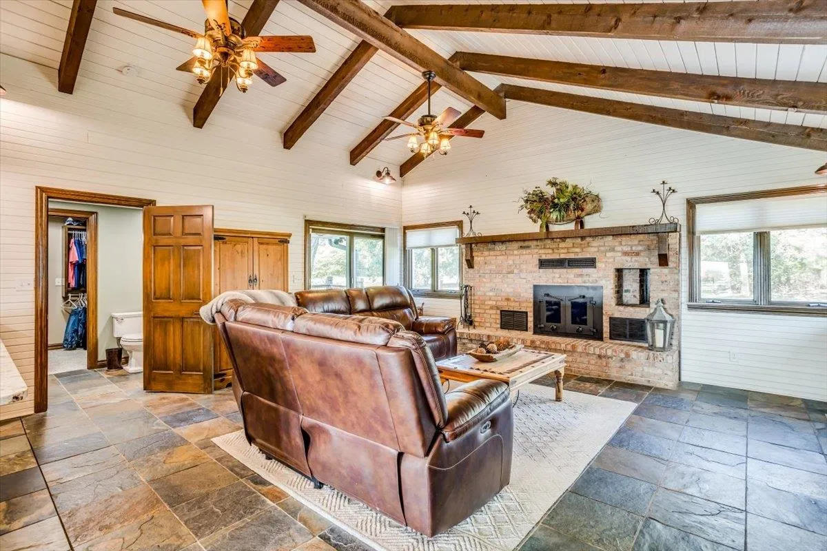 Derby, Kansas 67037, United States, 4 Bedrooms Bedrooms, ,5 BathroomsBathrooms,Residential,Active,38068