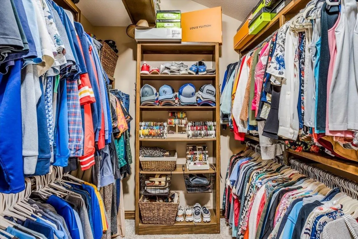 Derby, Kansas 67037, United States, 4 Bedrooms Bedrooms, ,5 BathroomsBathrooms,Residential,Active,38068