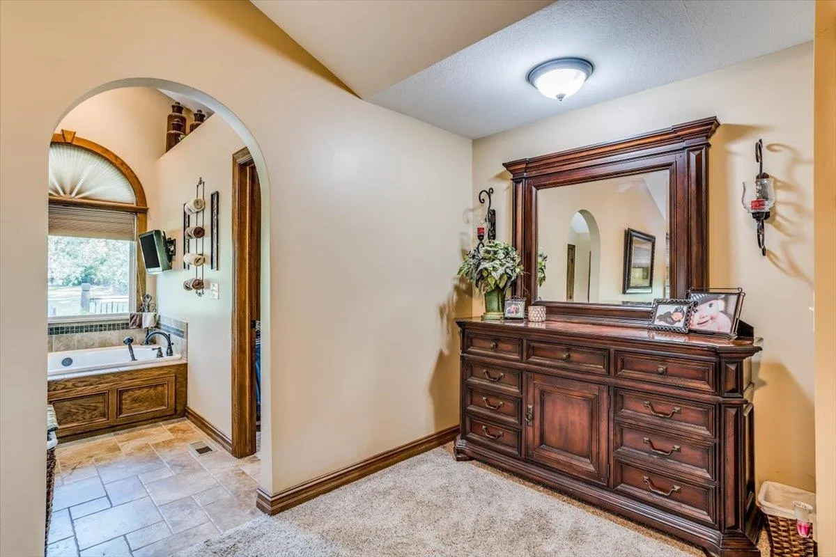 Derby, Kansas 67037, United States, 4 Bedrooms Bedrooms, ,5 BathroomsBathrooms,Residential,Active,38068