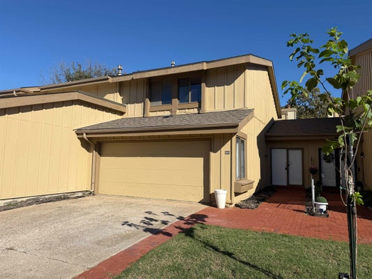 8201 E HARRY ST APT 902, WICHITA, KS 67207 - Image efd50d861a72fdcfab3c0ef23f4fcdcb/3030984618