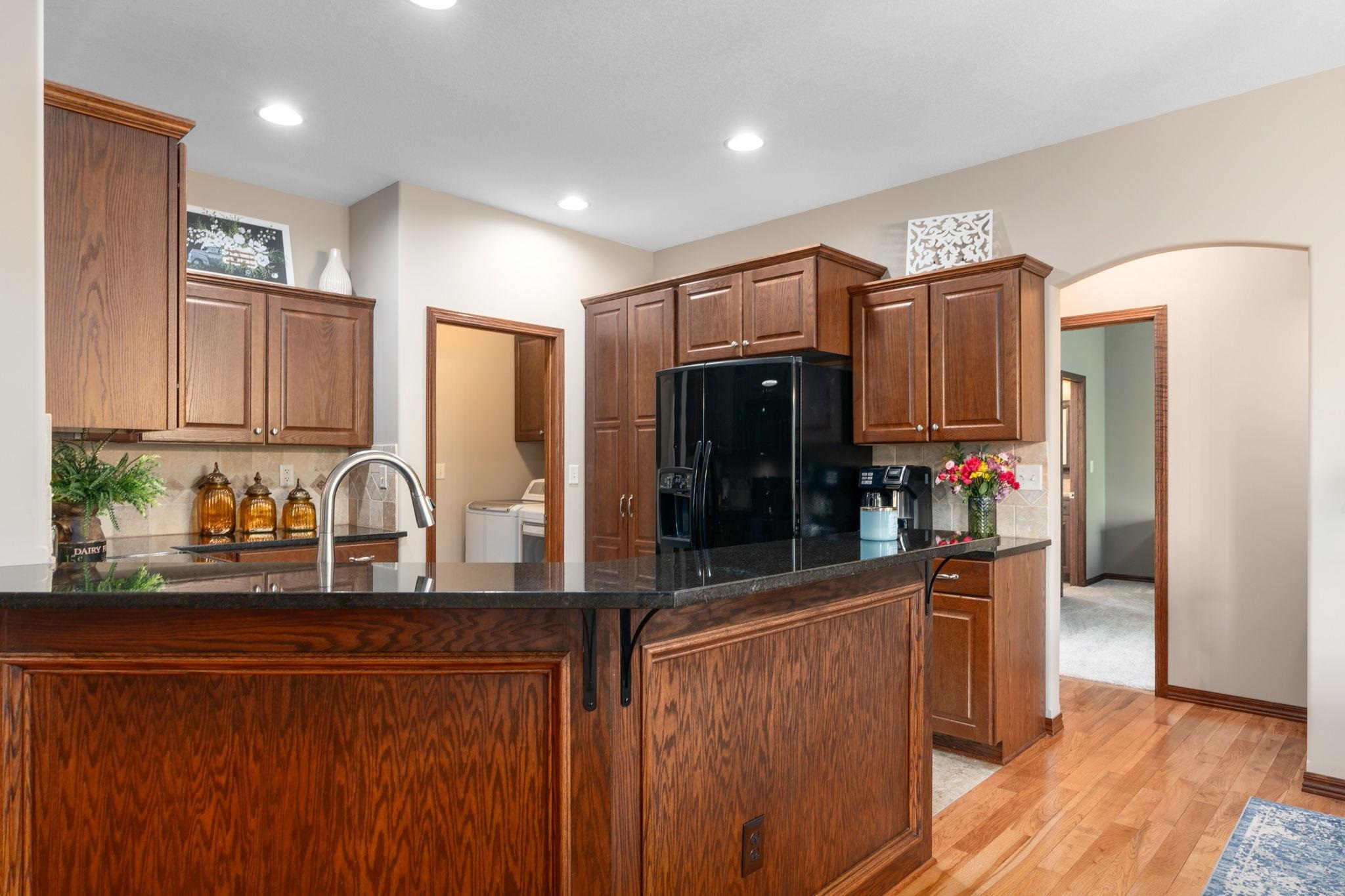 Wichita, Kansas 67205, United States, 4 Bedrooms Bedrooms, ,3 BathroomsBathrooms,Residential,Pending,57394