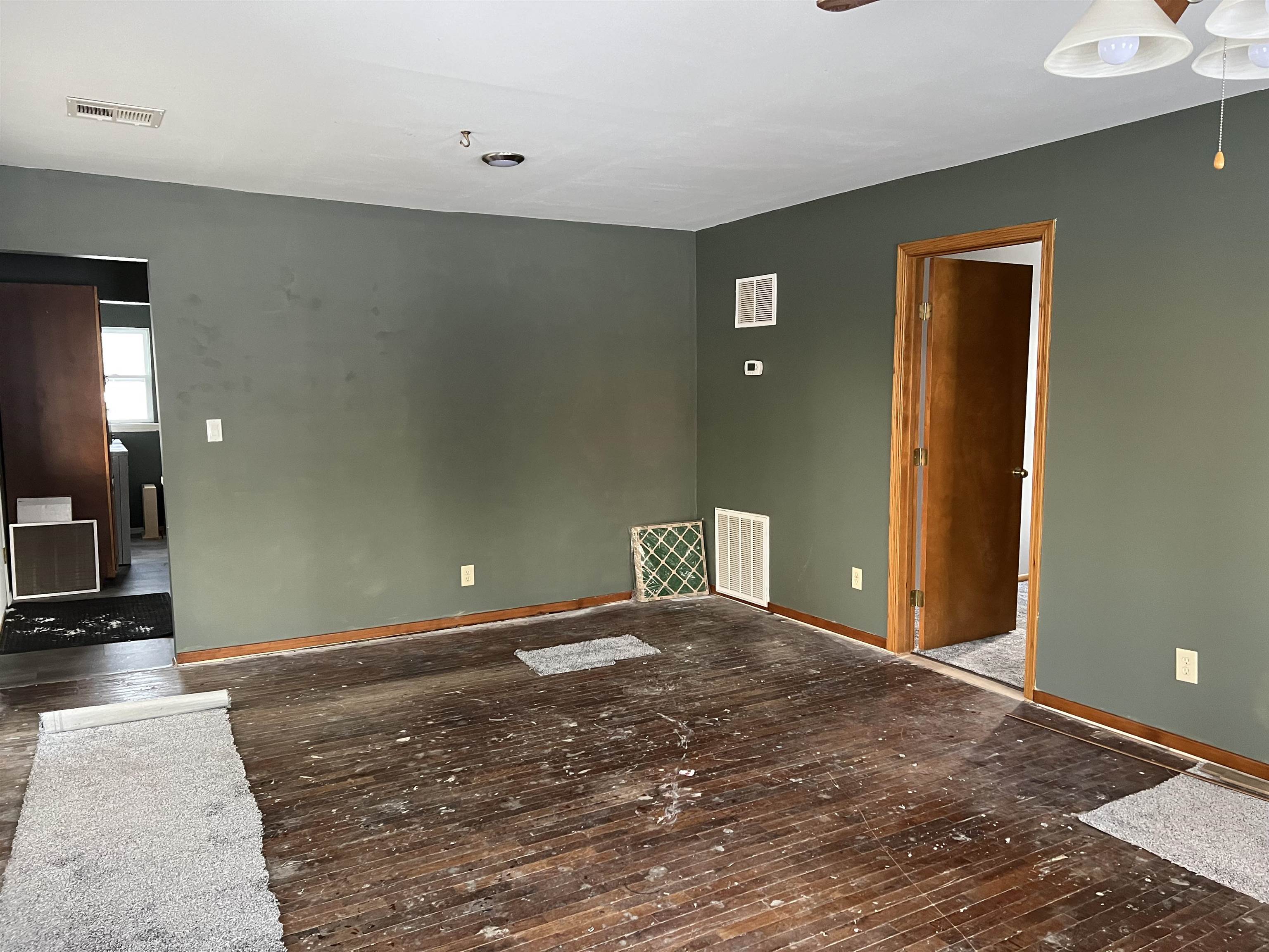220 W 10th St, Florence, Kansas image 15