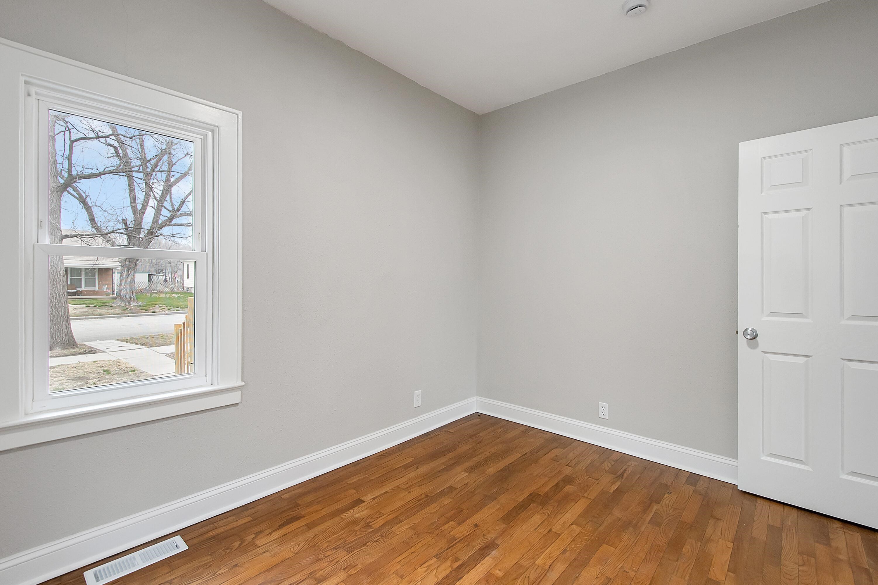 431 E 9th St, Newton, Kansas image 18