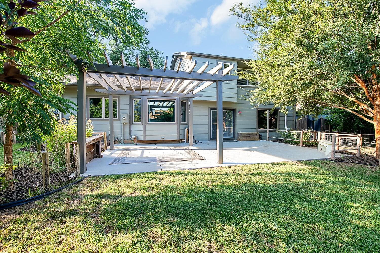 1306 E James St, Derby, Kansas image 34