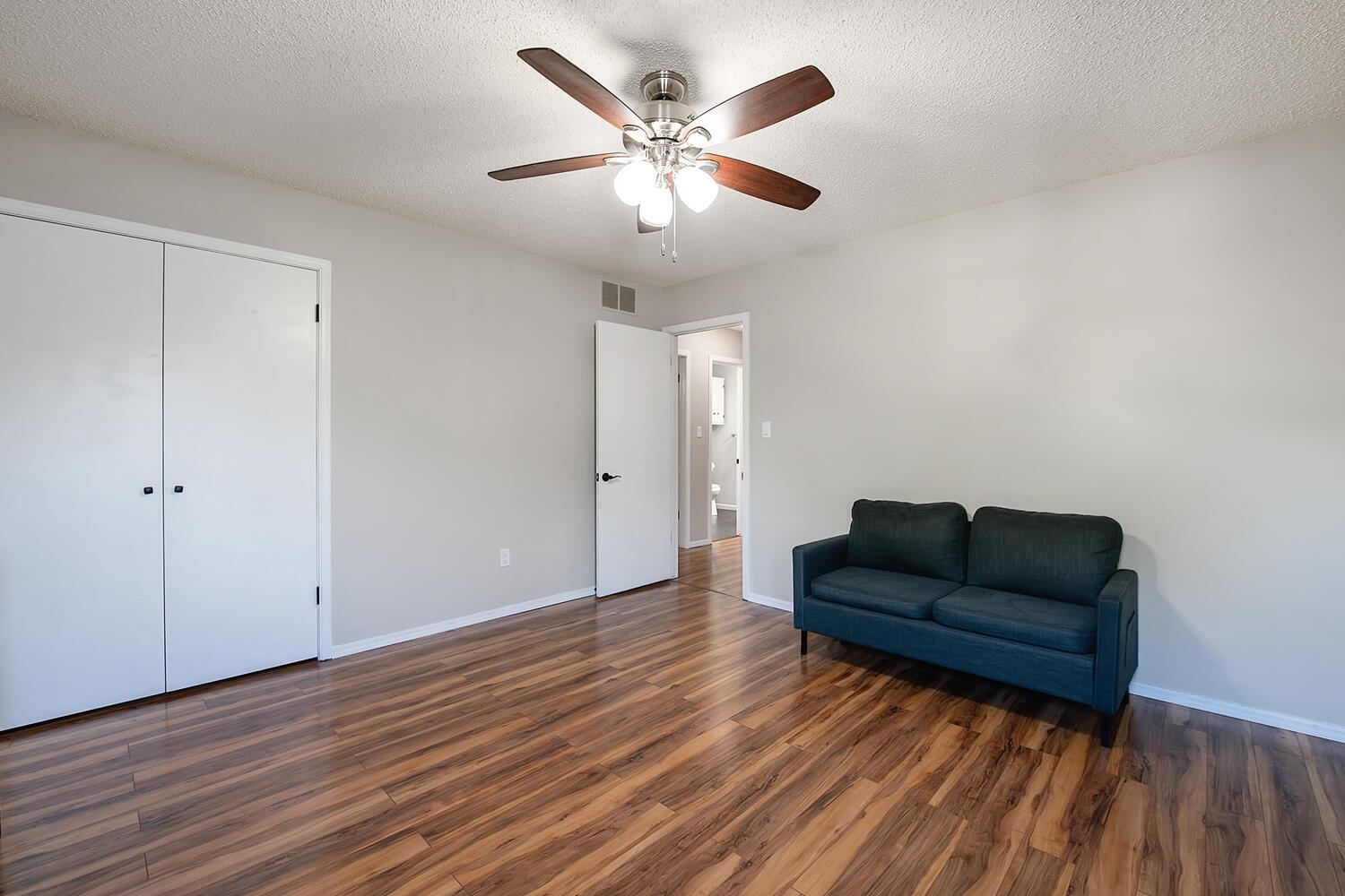 1306 E James St, Derby, Kansas image 21