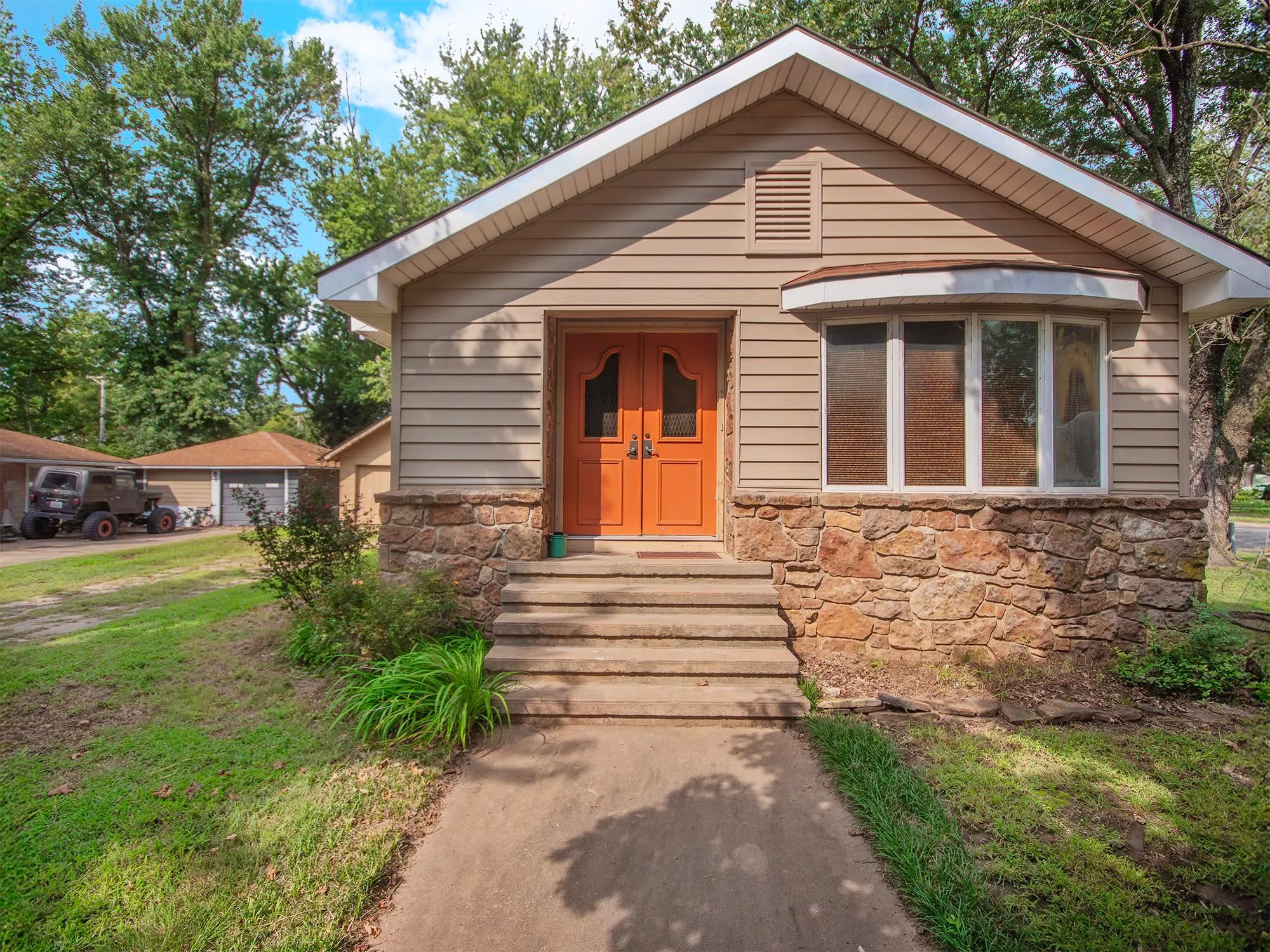 Oxford, Kansas 67119, United States, 3 Bedrooms Bedrooms, ,2 BathroomsBathrooms,Residential,Active,207590