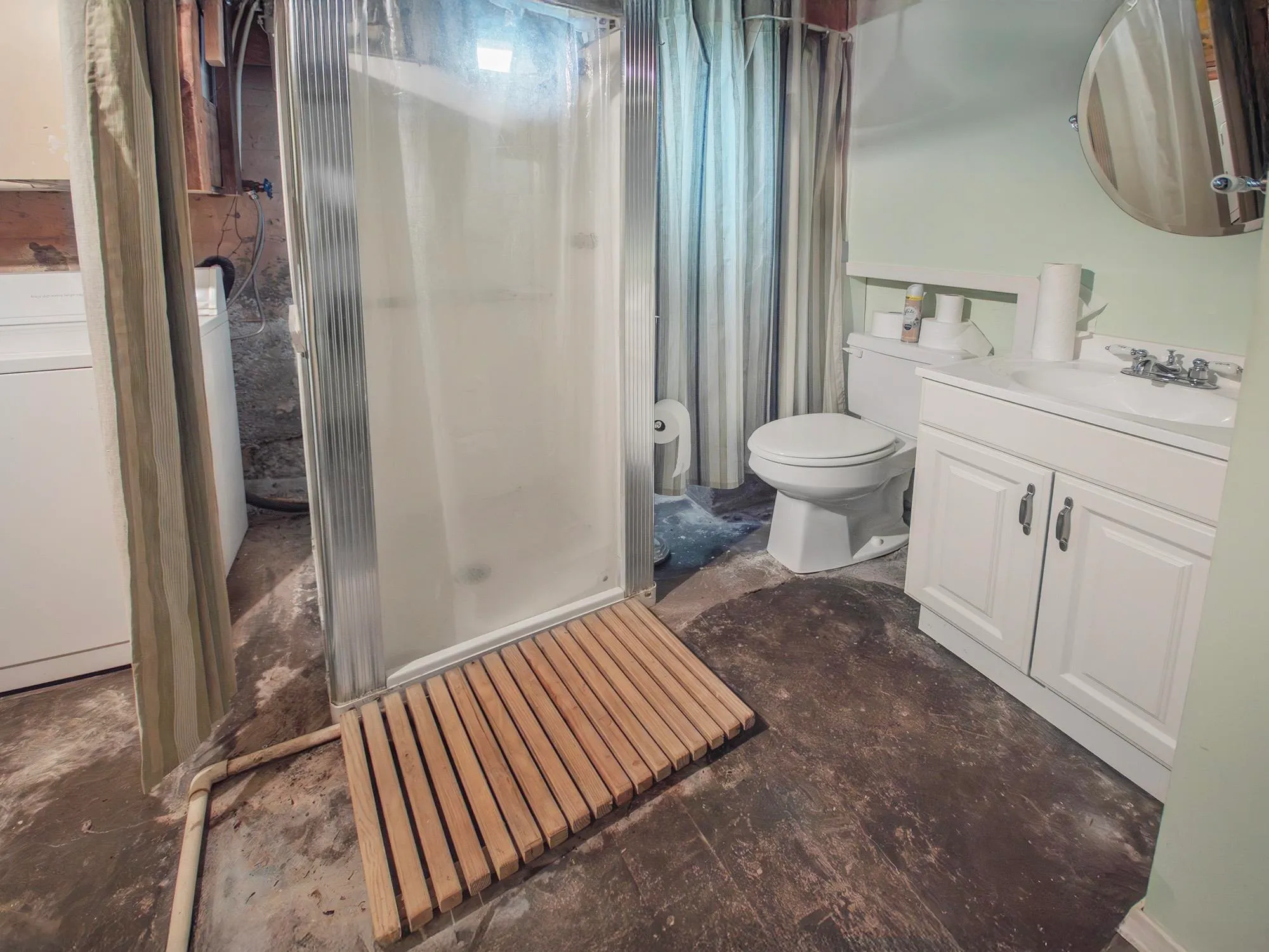 Oxford, Kansas 67119, United States, 3 Bedrooms Bedrooms, ,2 BathroomsBathrooms,Residential,Active,207590