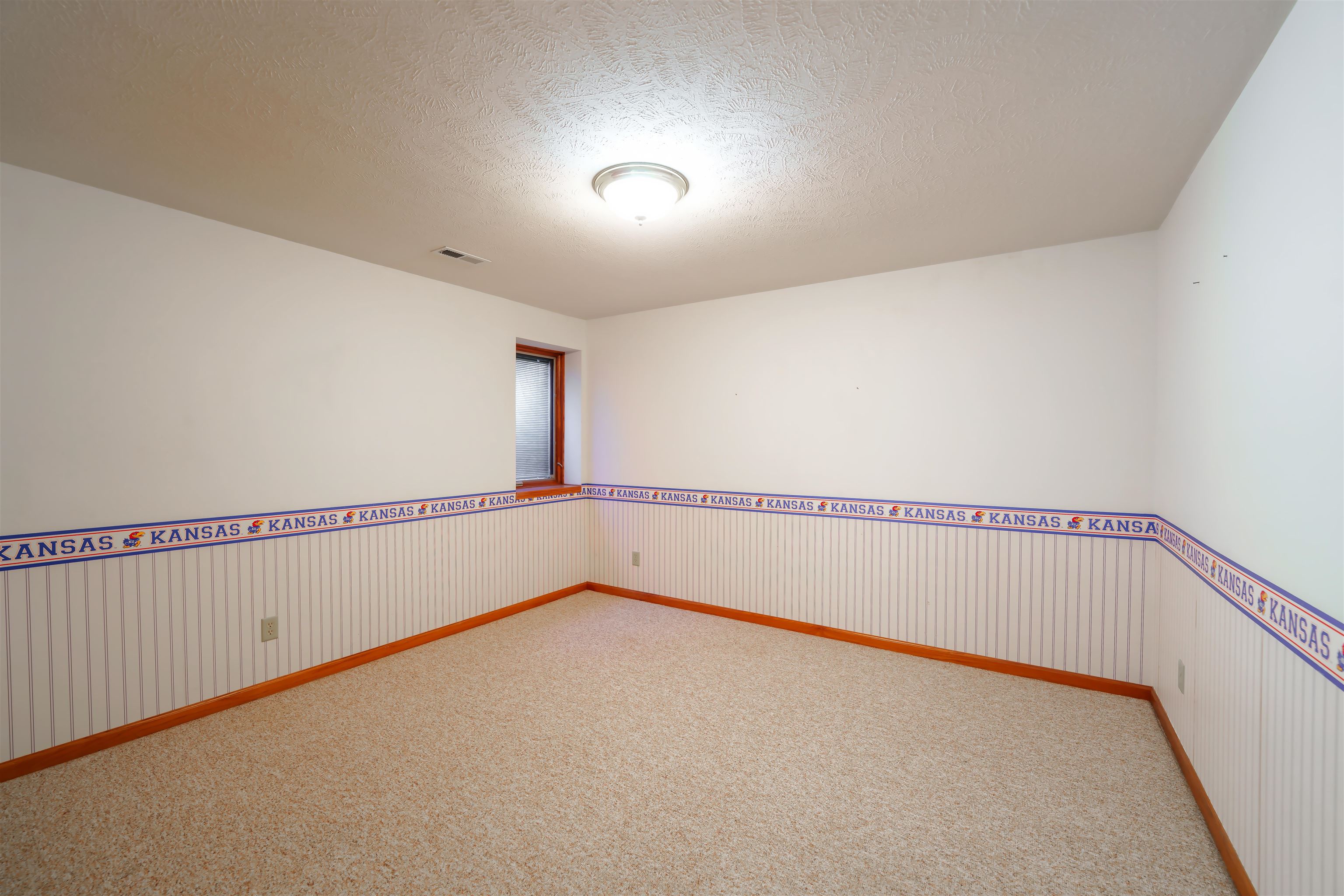 2624 Carolina Dr, Salina, Kansas image 27