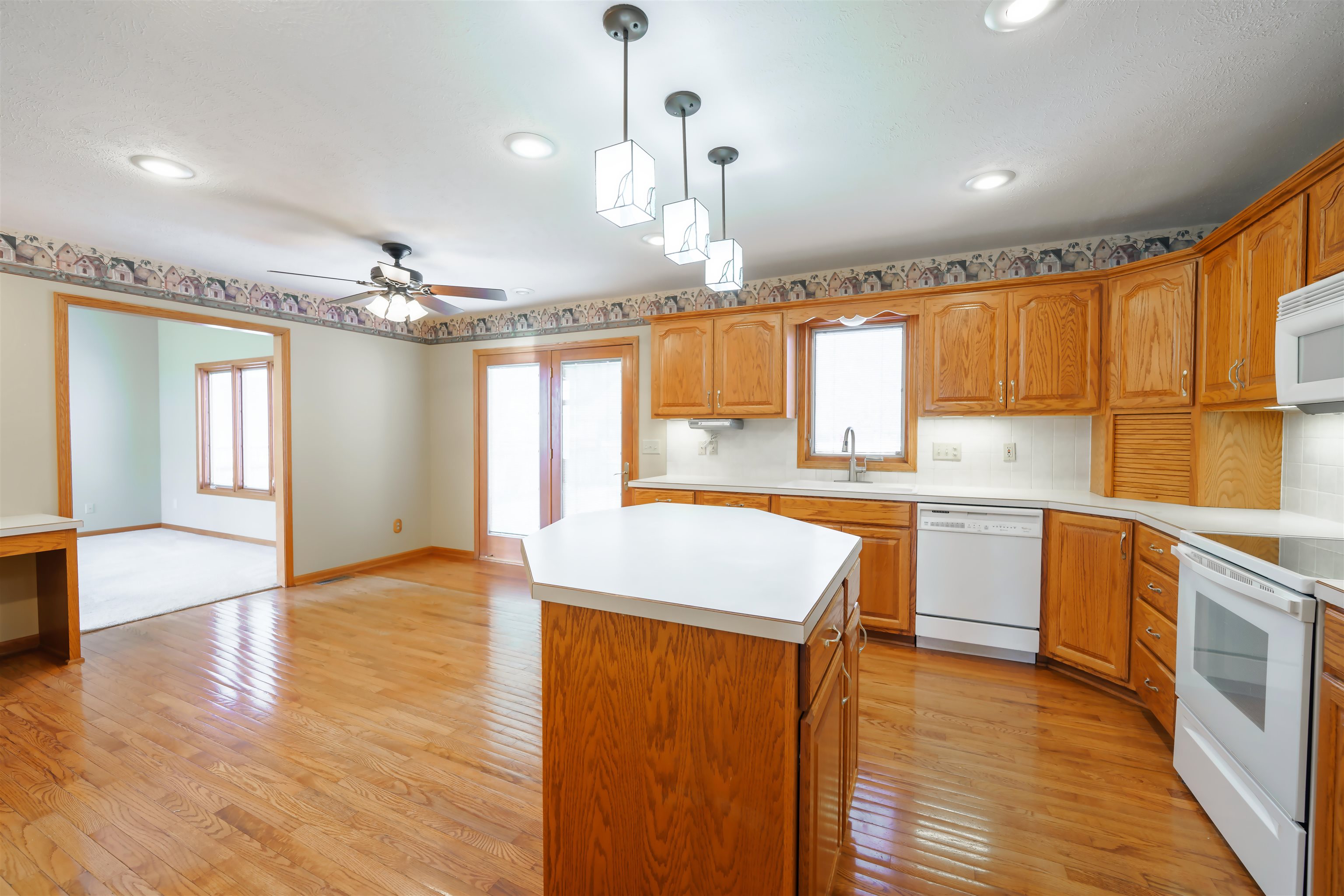 2624 Carolina Dr, Salina, Kansas image 9