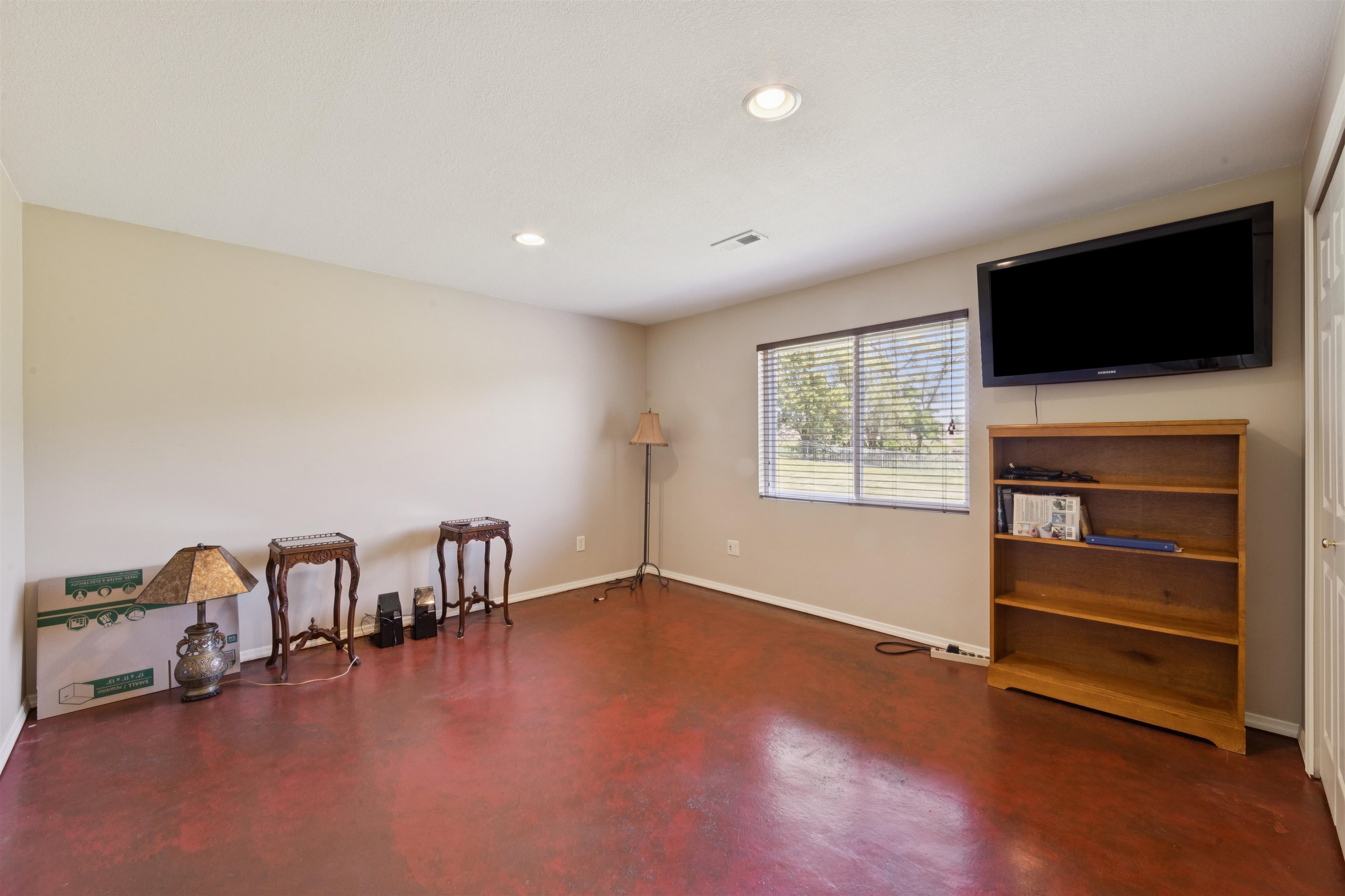 713 S Bedford Cir, Wichita, Kansas image 27
