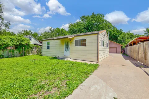 3548 N Park Pl, Wichita, KS MLS: 655251