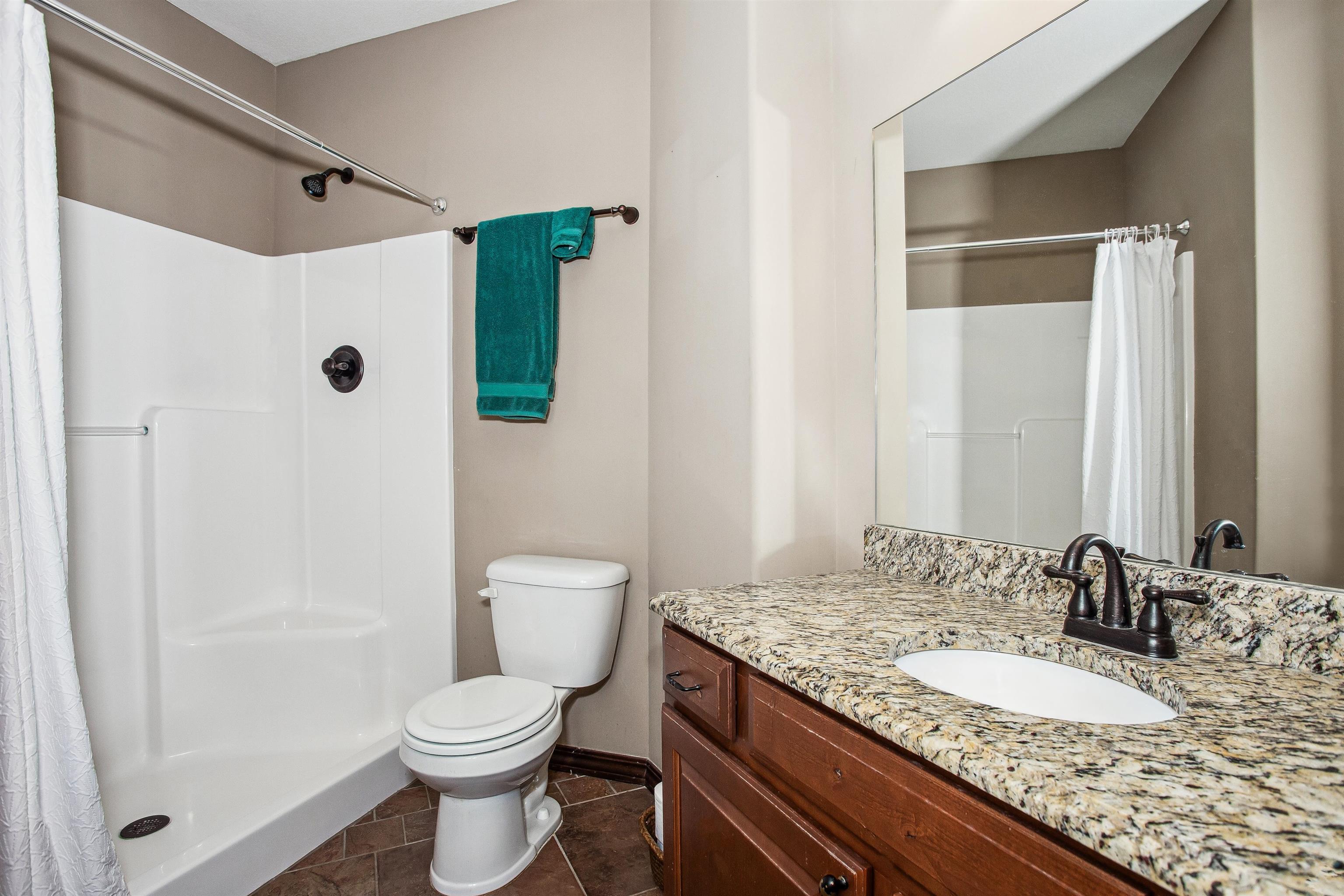 2101 S Ironstone St, Wichita, Kansas image 34