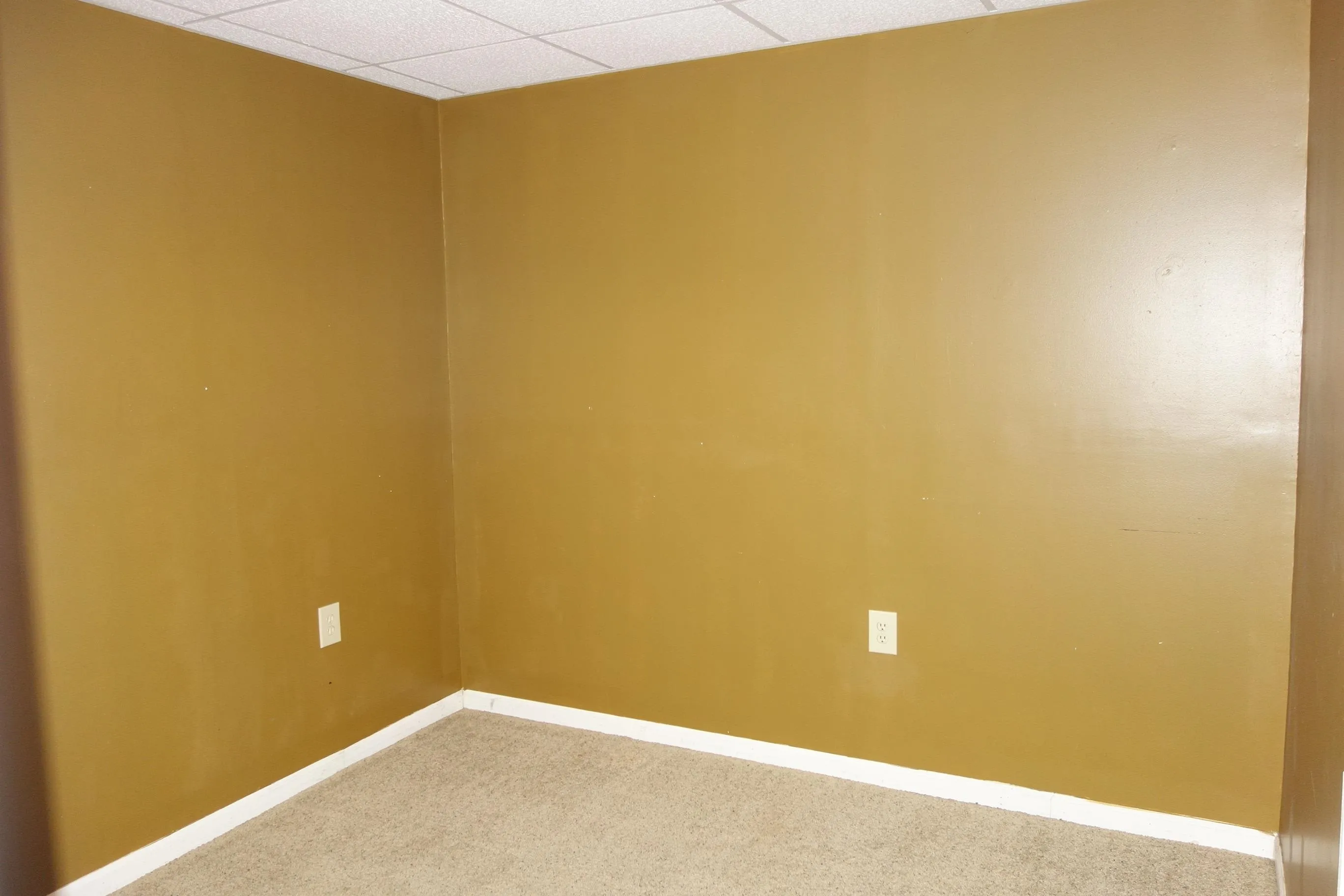 Wichita, Kansas 67209, United States, 3 Bedrooms Bedrooms, ,3 BathroomsBathrooms,Residential,Pending,241246