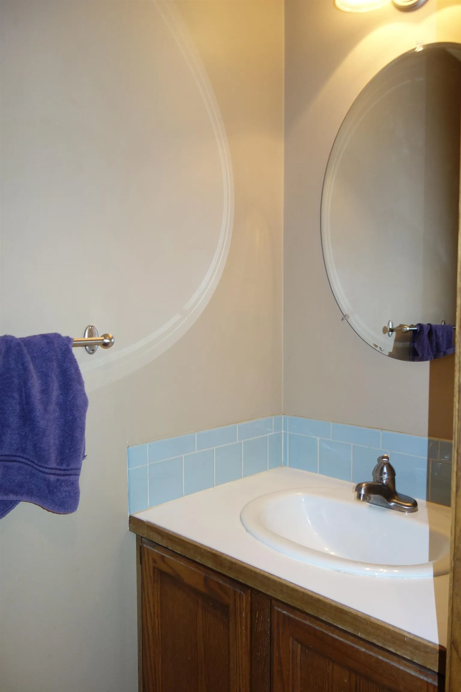 Wichita, Kansas 67209, United States, 3 Bedrooms Bedrooms, ,3 BathroomsBathrooms,Residential,Pending,241246