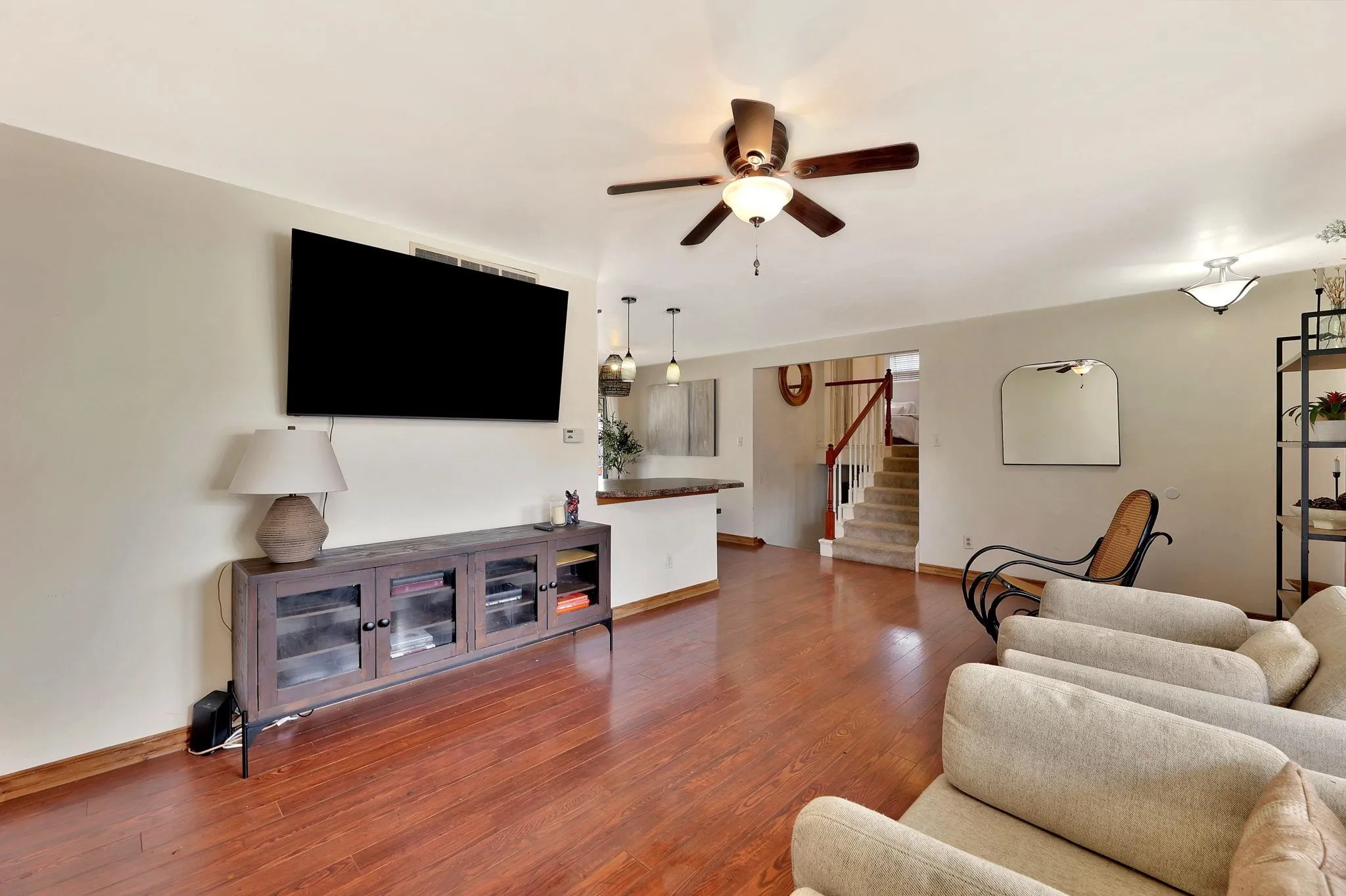 Wichita, Kansas 67212, United States, 3 Bedrooms Bedrooms, ,2 BathroomsBathrooms,Residential,Pending,88900