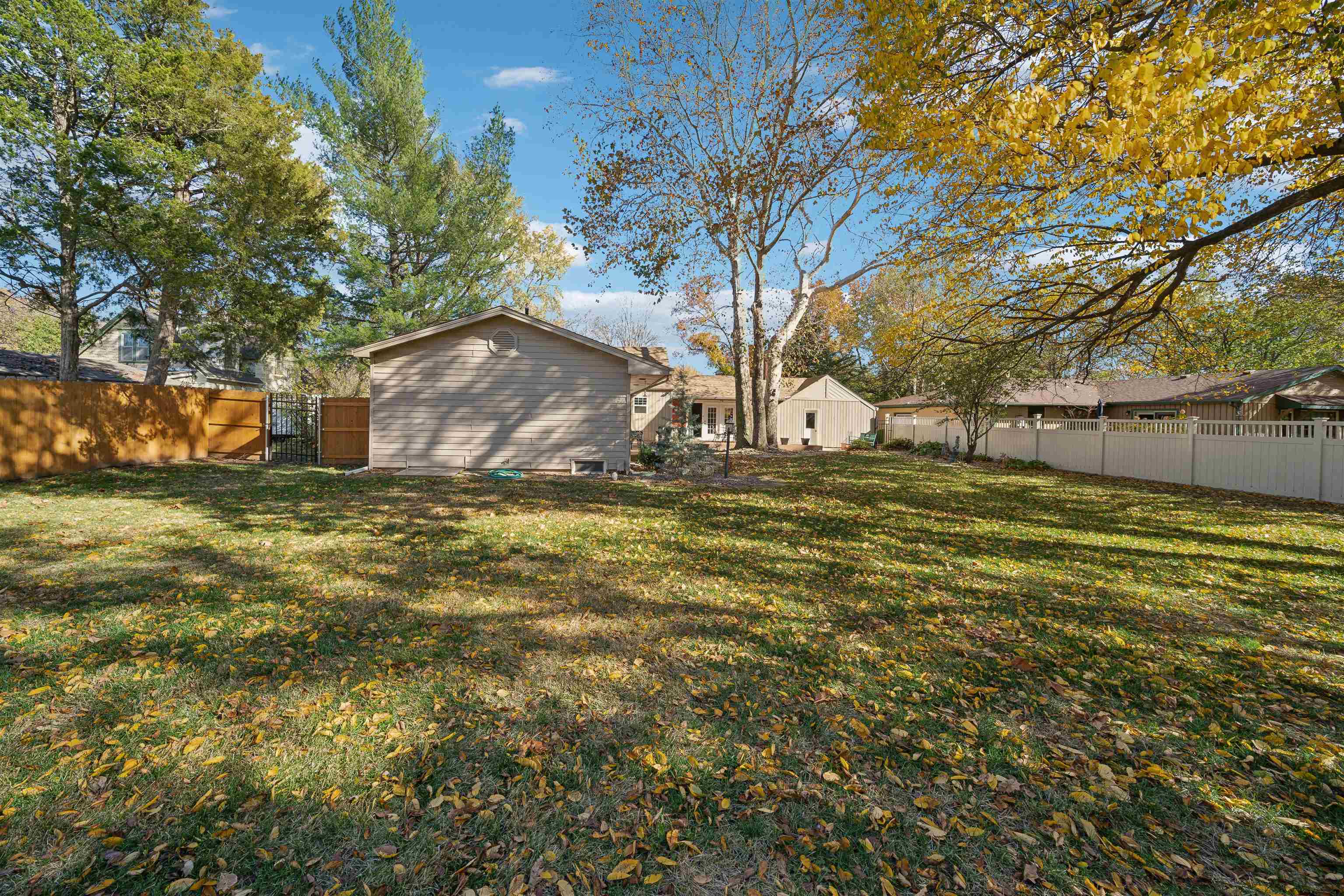 215 N Wolf St, Cheney, Kansas image 33