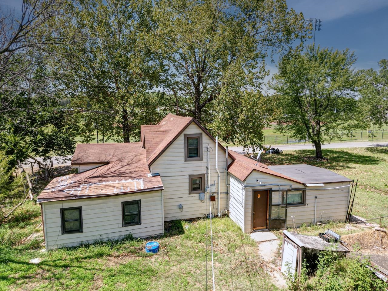 1918 N 12th St, Arkansas City, Kansas image 4