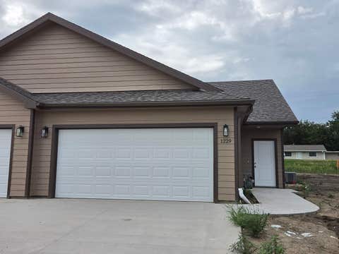 Multifamily For Sale - 1229 Lindbergh Ln<br/> Salina, KS 67401