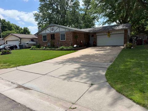 Homes For Sale - 10313 W Esthner Ave<br/> Sedgwick County, Wichita, KS 67209