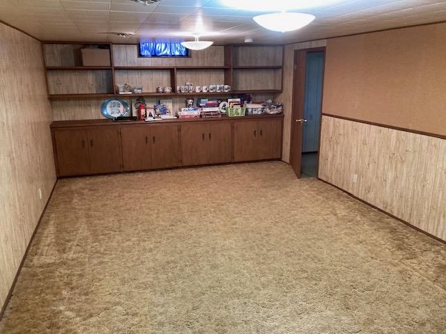 Wichita, Kansas 67204, United States, 5 Bedrooms Bedrooms, ,2 BathroomsBathrooms,Residential,Pending,59008