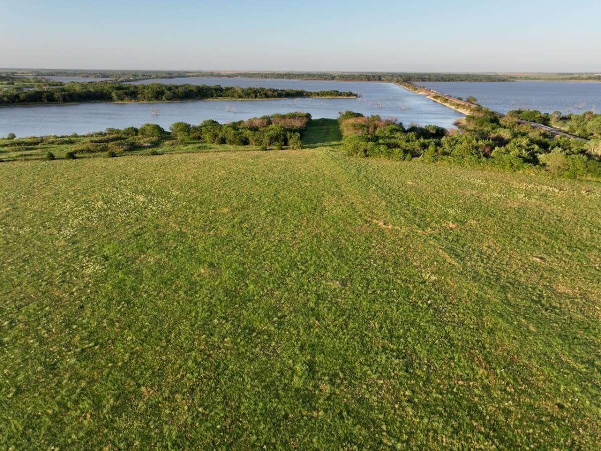 000 NE Wildlife Ln, El Dorado, Kansas image 6