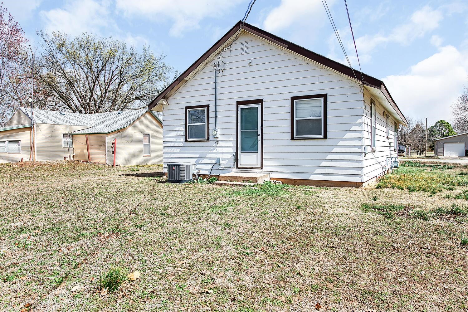 305 S Illinois Ave, Oxford, Kansas image 28