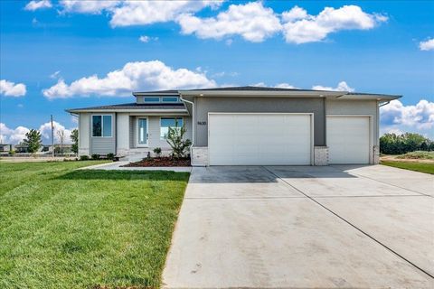 Homes For Sale - 9630 W Cedar Lane<br/> Maize, KS 67101