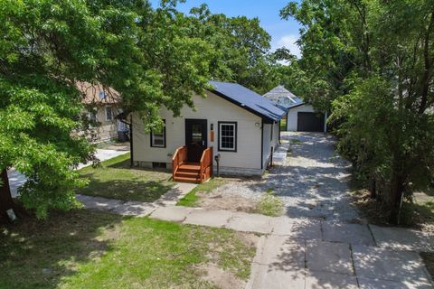 Homes For Sale - 1226 S Lulu Ave<br/> Wichita, KS 67211