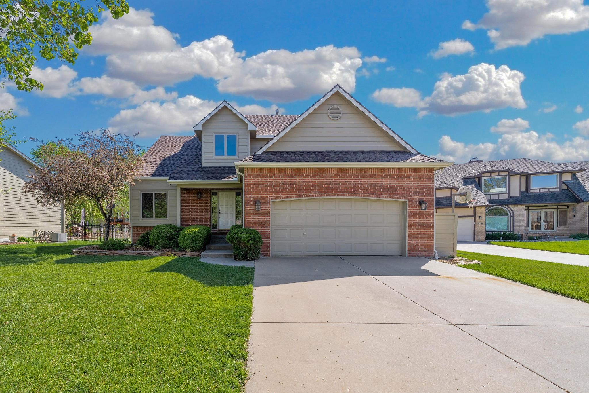 4214 N Spyglass Cir, Wichita, Kansas image 1