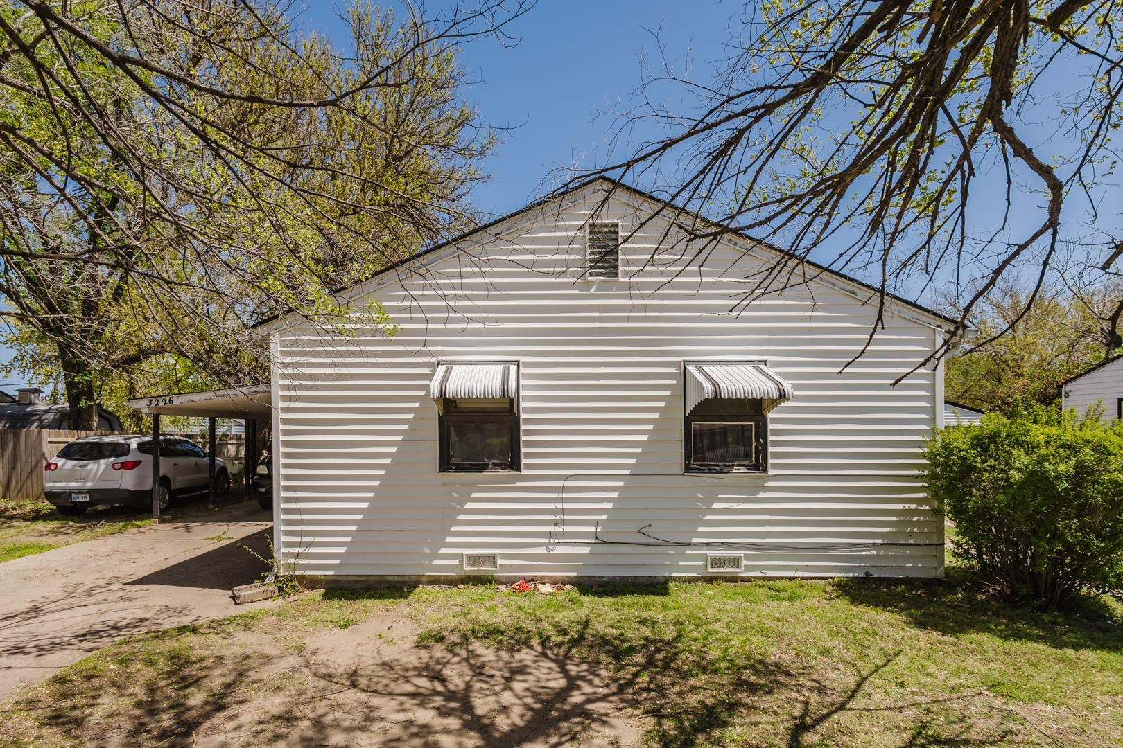 3226 S Gold St, Wichita, Kansas image 2