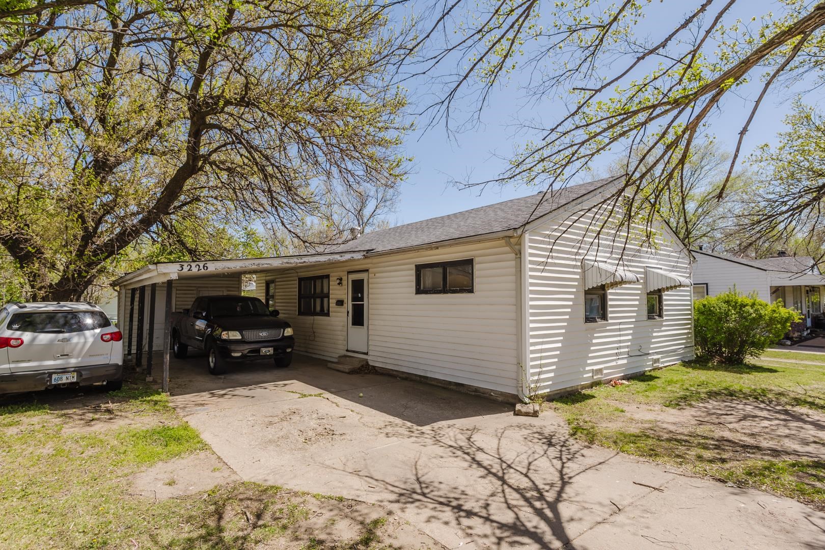 3226 S Gold St, Wichita, Kansas image 1
