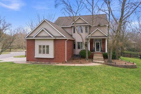 Photo of 1221 N Hickory Creek Ct, Wichita, KS 67235 (MLS # 669450)