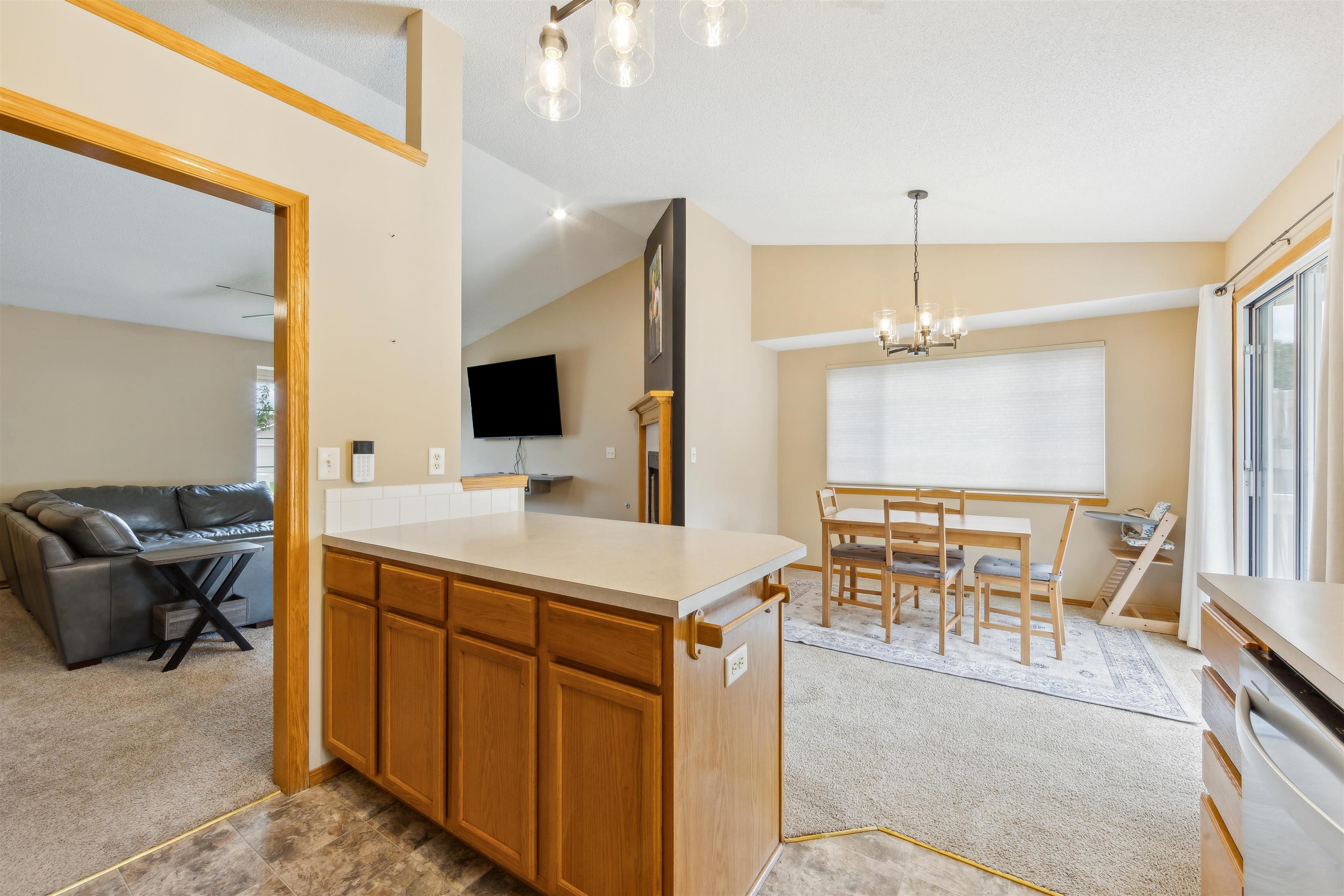1711 Summerwood St, Goddard, Kansas image 14