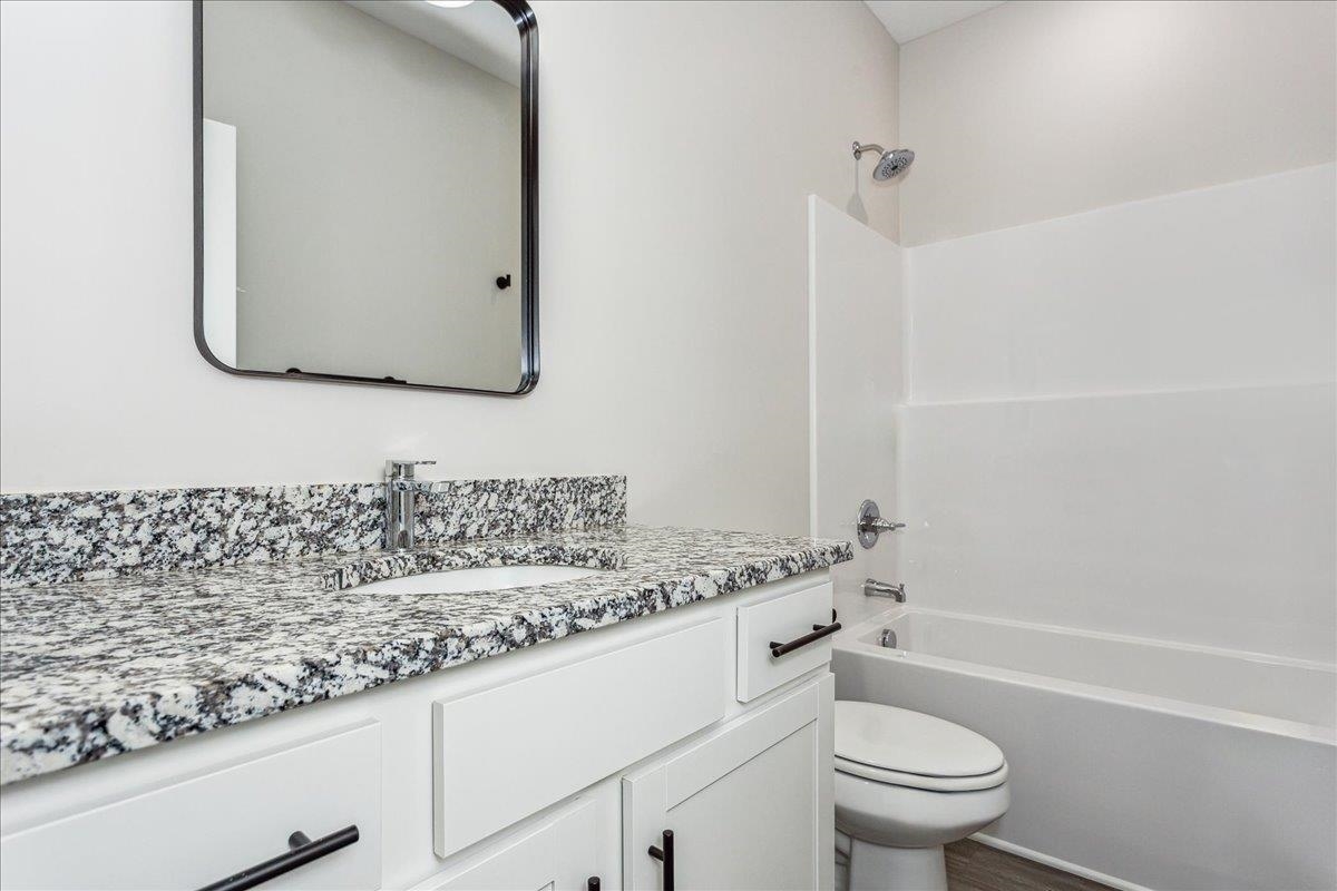 5857 N Newport St, Park City, Kansas image 22