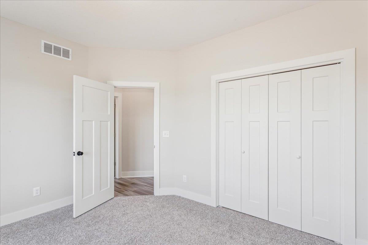 5857 N Newport St, Park City, Kansas image 21
