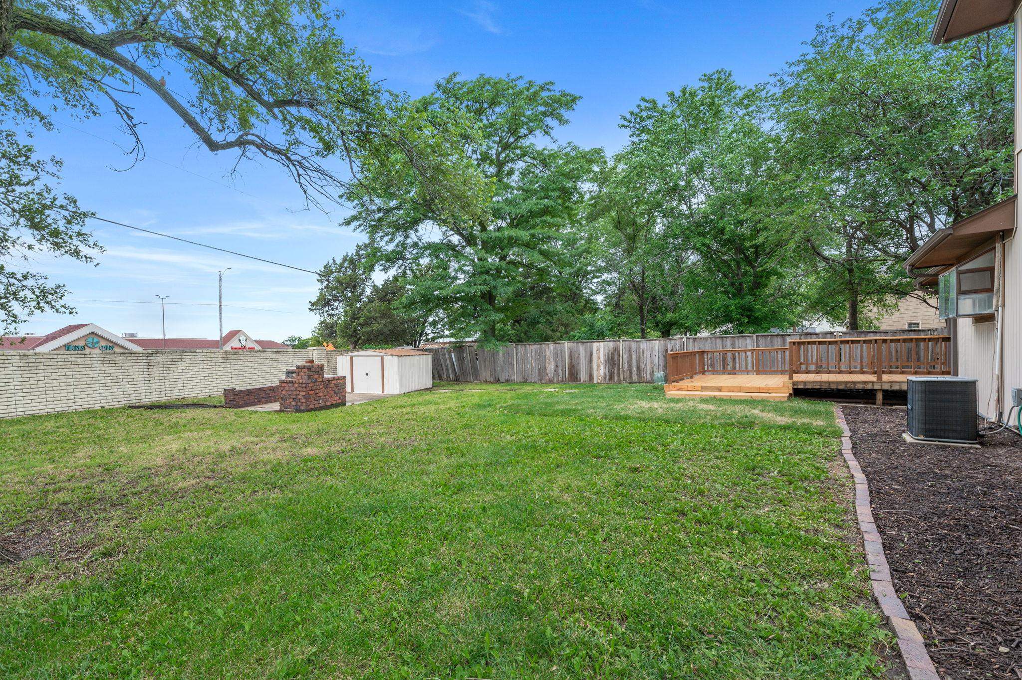 2218 N Longwood Ct, Wichita, Virginia image 30