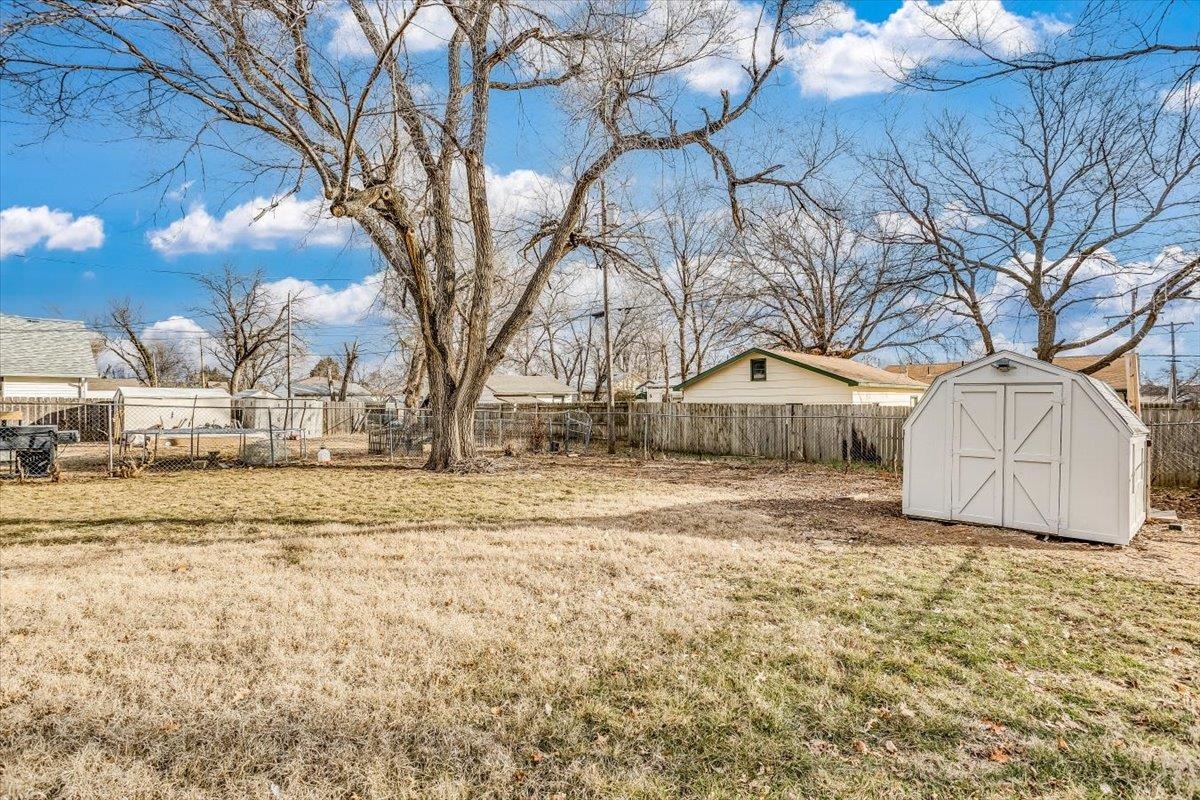 Derby, Kansas 67037, United States, 2 Bedrooms Bedrooms, ,1 BathroomBathrooms,Residential,Pending,65703