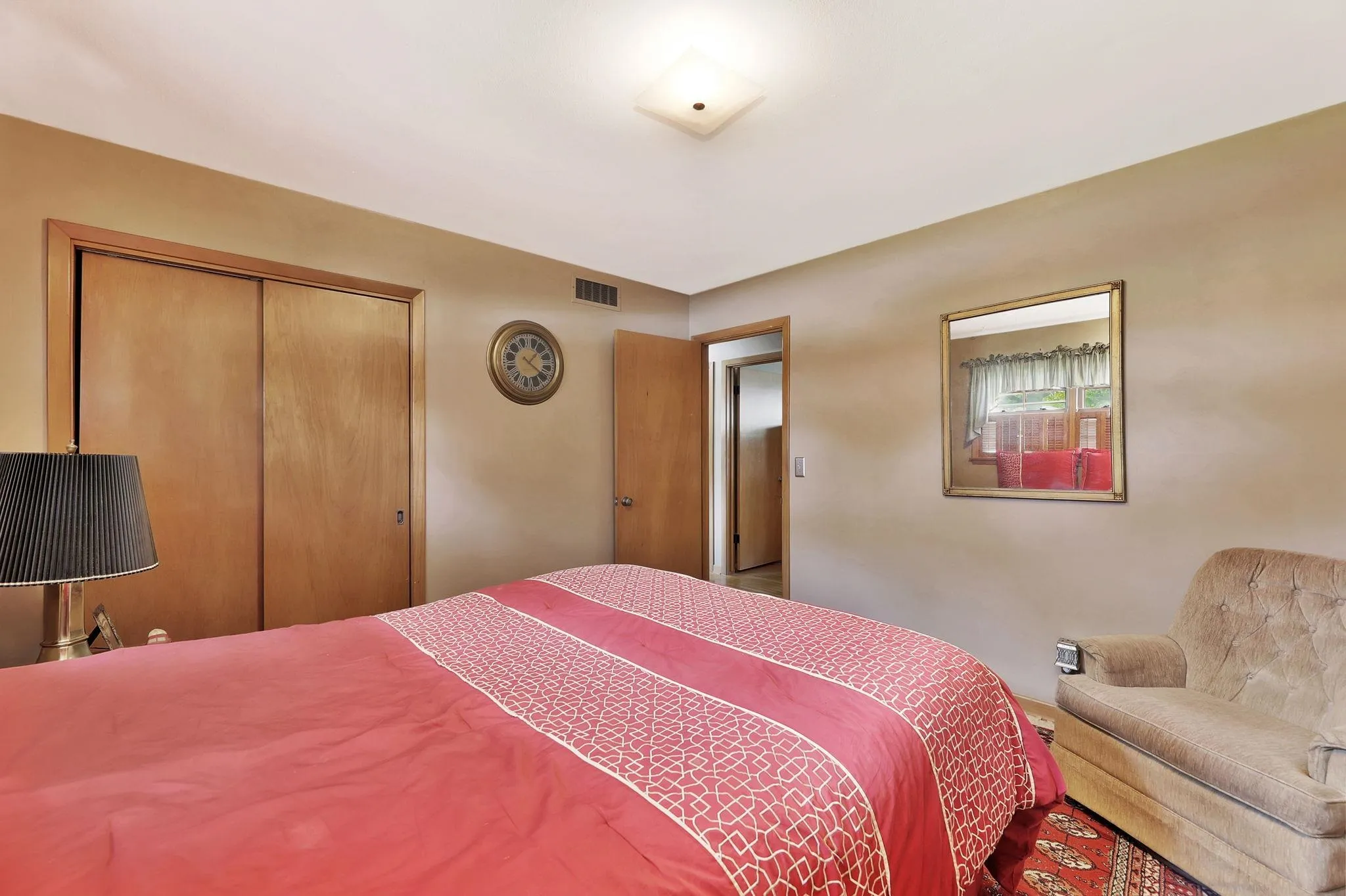 Wichita, Kansas 67208, United States, 3 Bedrooms Bedrooms, ,2 BathroomsBathrooms,Residential,Active,197944