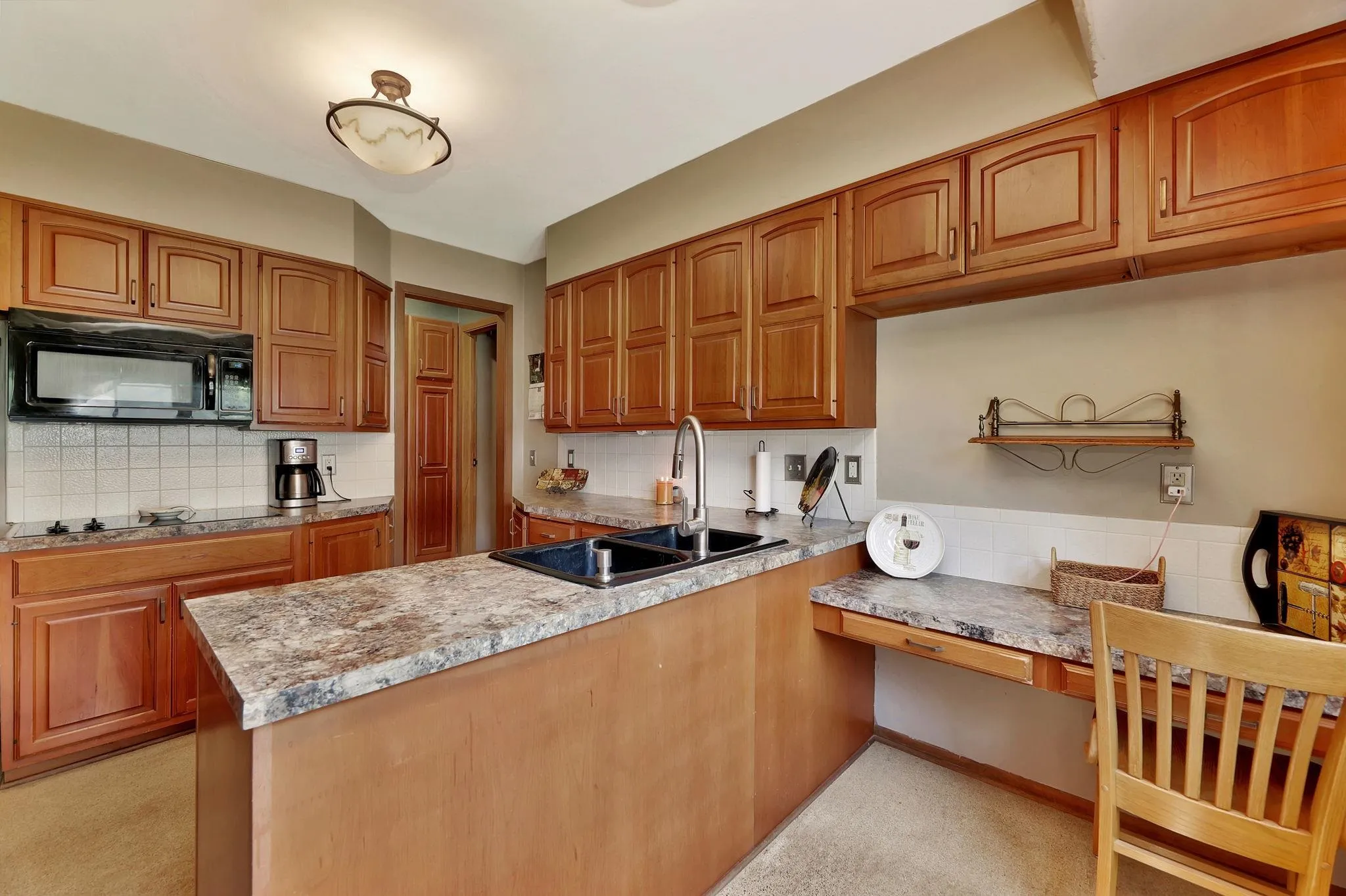 Wichita, Kansas 67208, United States, 3 Bedrooms Bedrooms, ,2 BathroomsBathrooms,Residential,Active,197944