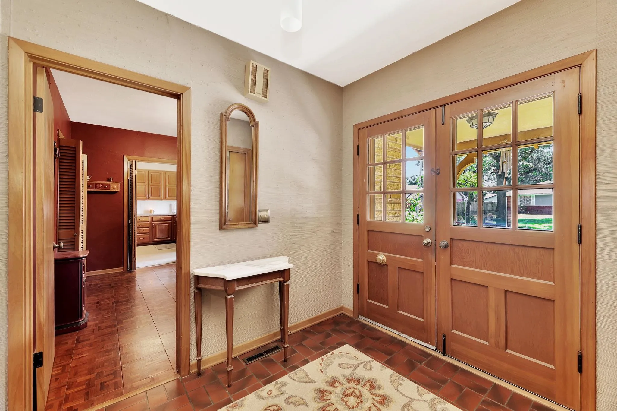 Wichita, Kansas 67208, United States, 3 Bedrooms Bedrooms, ,2 BathroomsBathrooms,Residential,Active,197944