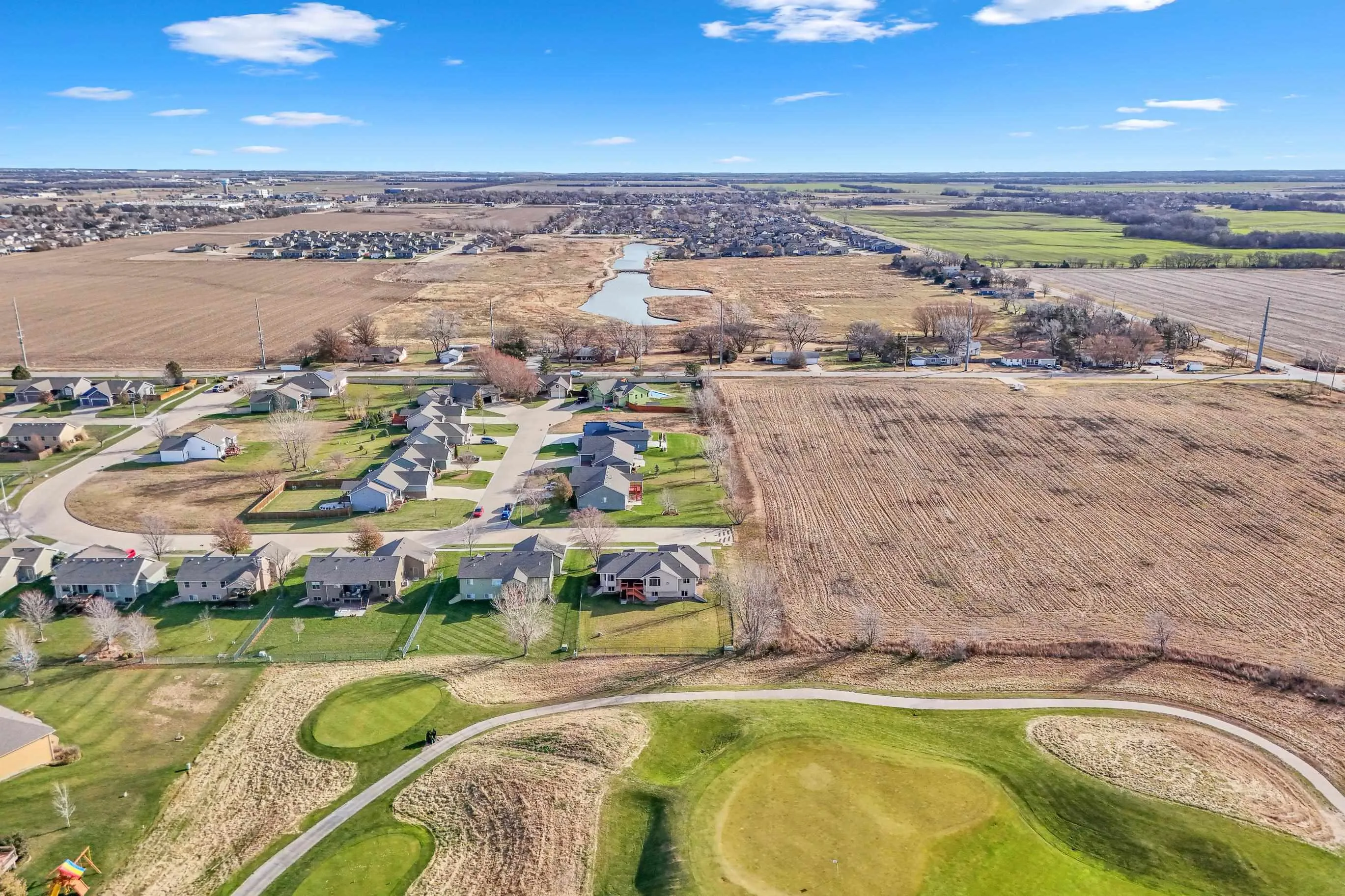 Newton, Kansas 67114, United States, 6 Bedrooms Bedrooms, ,3 BathroomsBathrooms,Residential,Active,254906