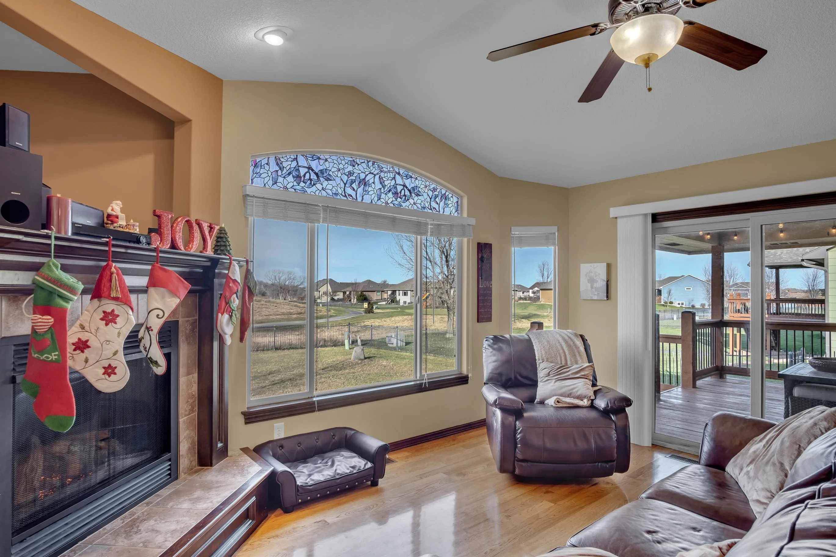 Newton, Kansas 67114, United States, 6 Bedrooms Bedrooms, ,3 BathroomsBathrooms,Residential,Active,254906